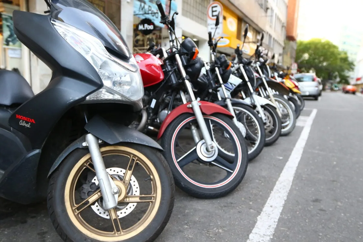 Produção de motos bate recorde e tem melhor julho da história