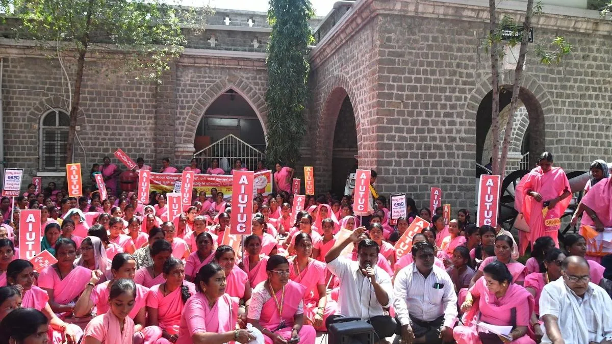 ASHA workers seek ₹15,000 monthly honorarium