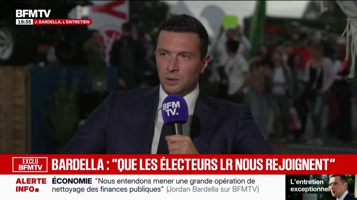 "L'été a été apocalyptique et nous souhaitons à la rentrée un hommage aux sapeurs pompiers", déclare Jordan Bardella, président du RN