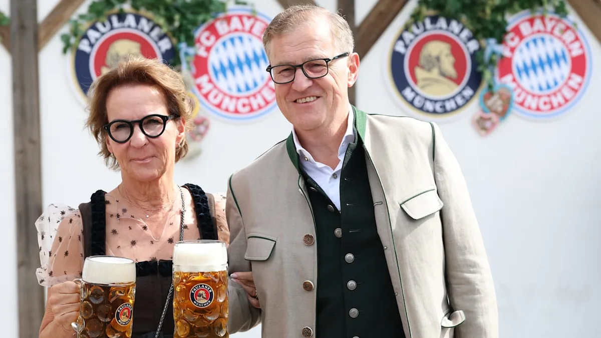 Wiesn-Ansage vom Bayern-Boss - Dreesen: „Wir werden Dortmund jagen!“