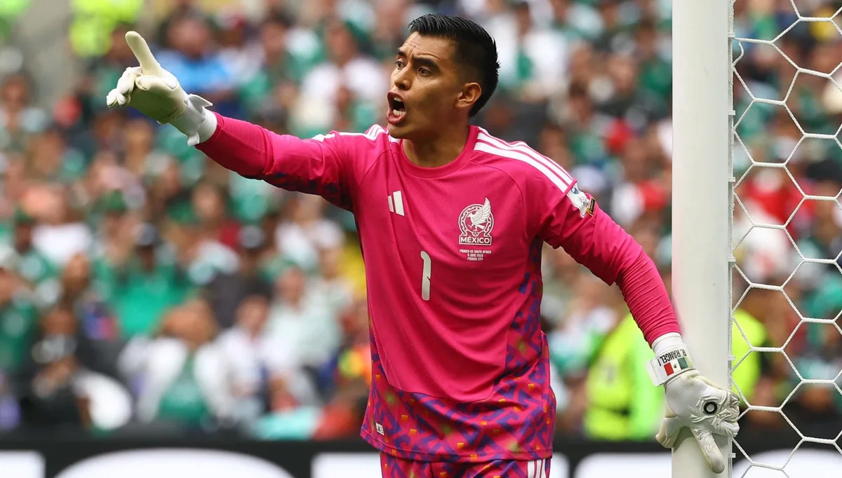 El Tala Rangel habla de cómo es volver a un Clásico del futbol mexicano tras jugar un Mundial: “Somos favoritos”