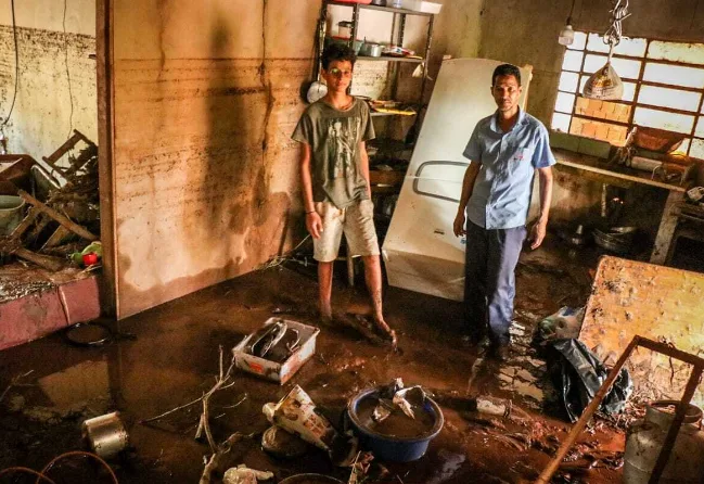 Dois anos após queda de barragem, família ainda aguarda pagamento de indenização