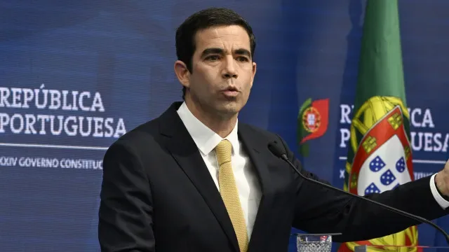 Governo aprova 420 milhões para levar Metro do Porto a Gondomar e Trofa