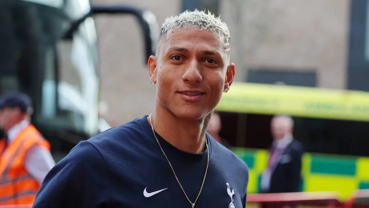 Após pedir para sair, Richarlison pode trocar de lugar com futuro reforço do Tottenham