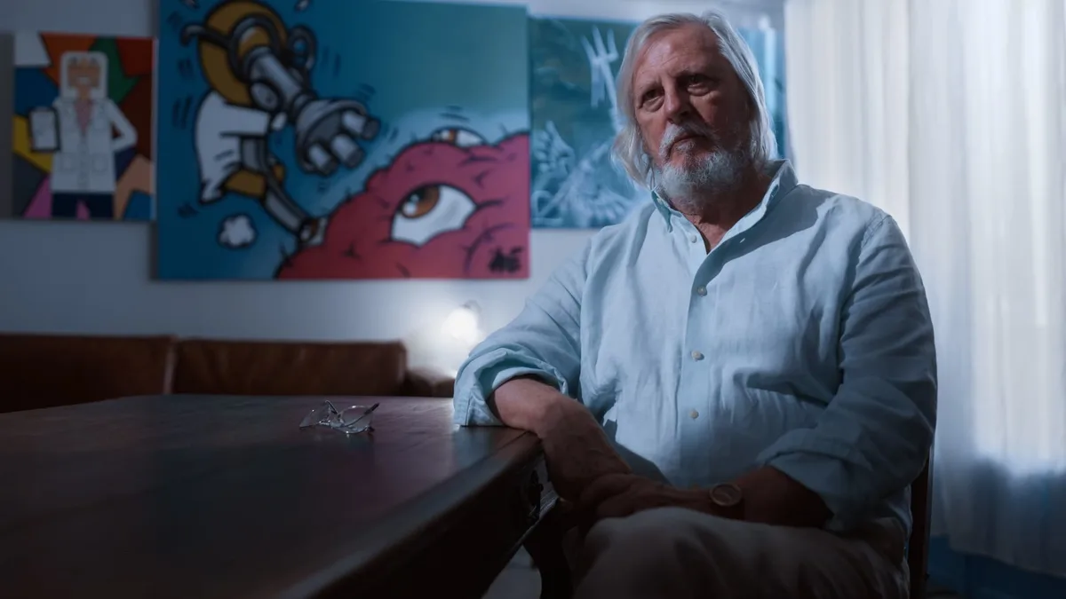 "Professeur Raoult vs. le gang des cerises", sur HBO : comment L'Express a participé à sa chute