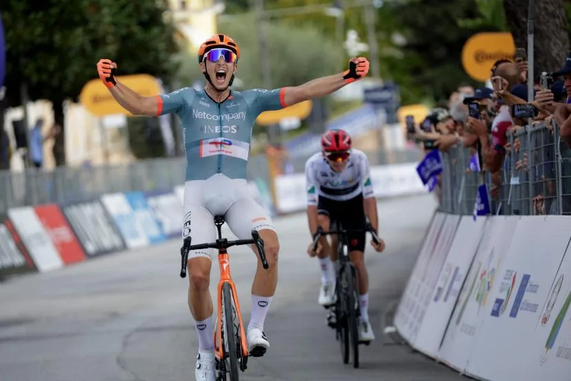 Kevin Vauquelin (Netcompany Ineos) remporte la 4e étape et le classement général du Tour des Abruzzes