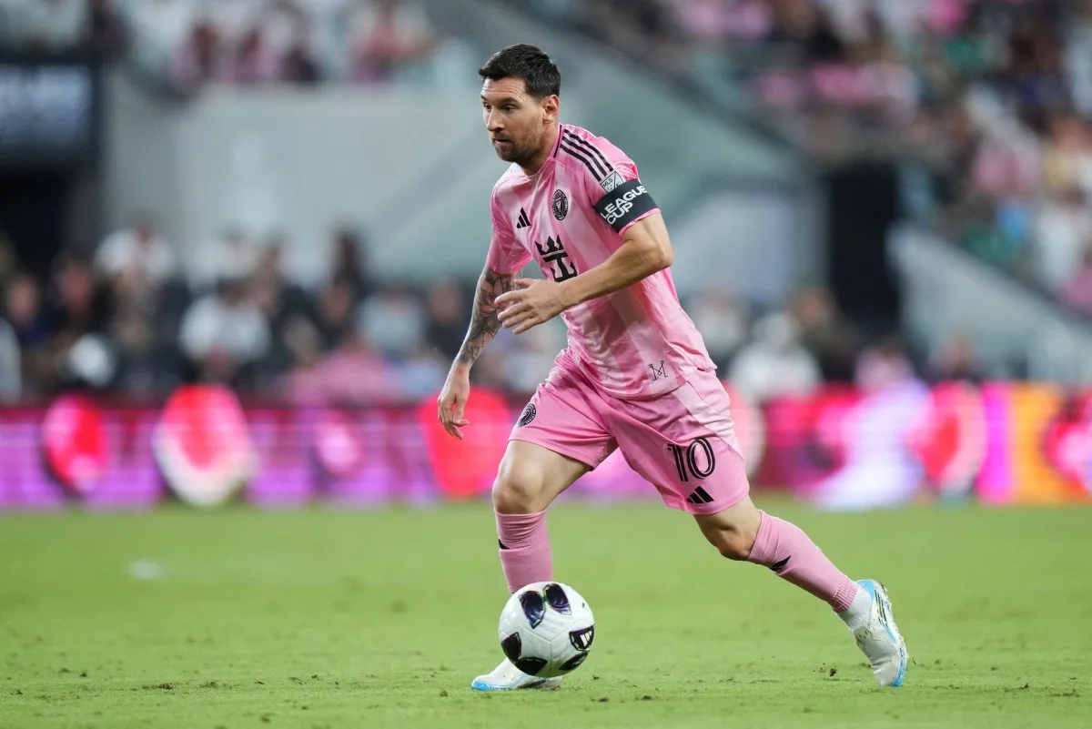 Messi faz primeiro jogo pelo Inter Miami após a morte do pai