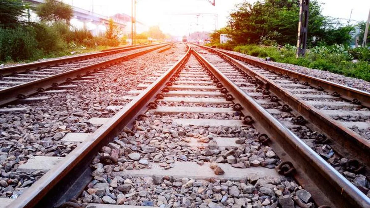 Cabinet approves railway multitracking projects in four States at ₹9,450 crore