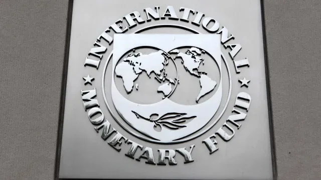 FMI: Europa resistiu melhor à guerra no Médio Oriente graças a renováveis