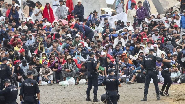 Ceuta: Espanha diz que influenciadores (como Musk) tentam dividir Europa