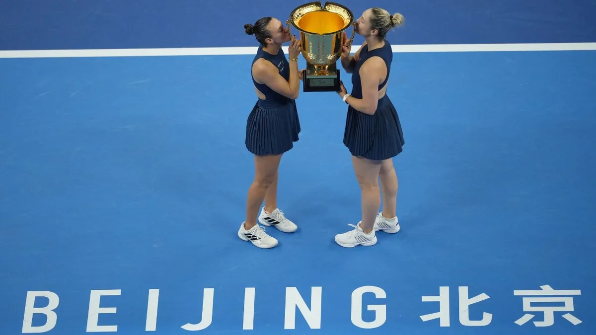 Stefani and Canada’s Dabrowski win women’s doubles final at China Open
