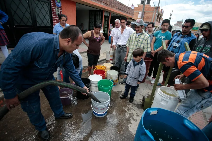 Cortarán el servicio de agua en más de 60 barrios del norte de Bogotá el sábado 19 de septiembre: la suspensión durará 12 horas