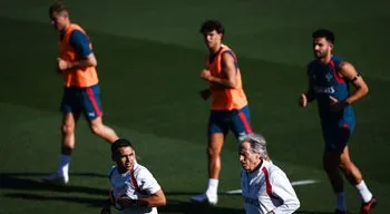 Portugal faz o último treino antes do duelo com o País de Gales