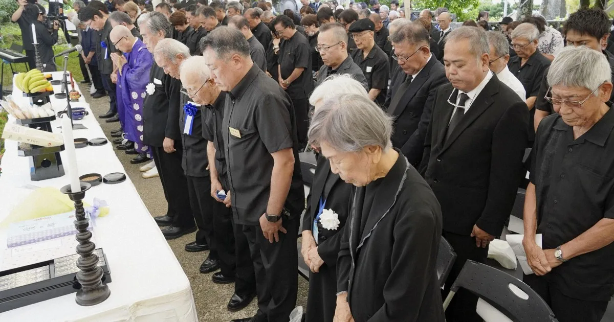 対馬丸撃沈82年、那覇で慰霊祭 記念館には新たに8人の遺影