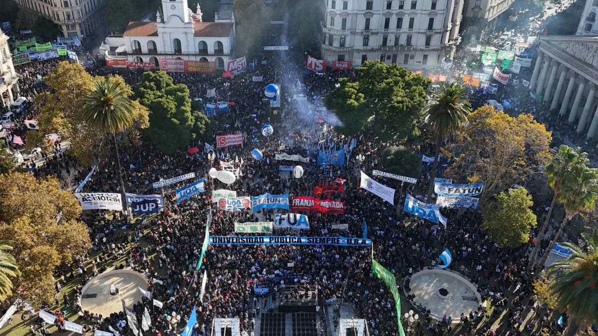 Protestas y jornada clave en el Congreso EN VIVO: minuto a minuto de una jornada de alta conflictividad para el Gobierno