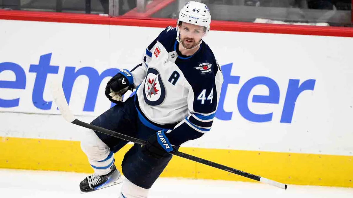 Jets’ Josh Morrissey day-to-day with upper-body injury