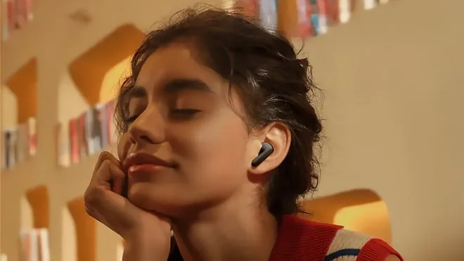 Xiaomi traz ao Brasil fone Redmi Buds 8 com ANC de 50 dB e 44 horas de bateria