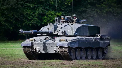 Telegraph: в Британии возникла нехватка командиров танков Challenger 2