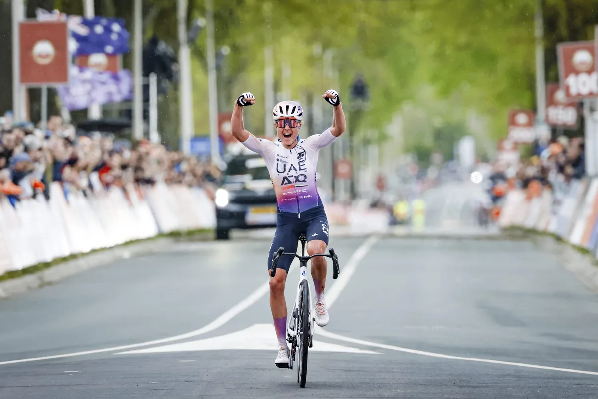Paula Blasi ficha por Movistar