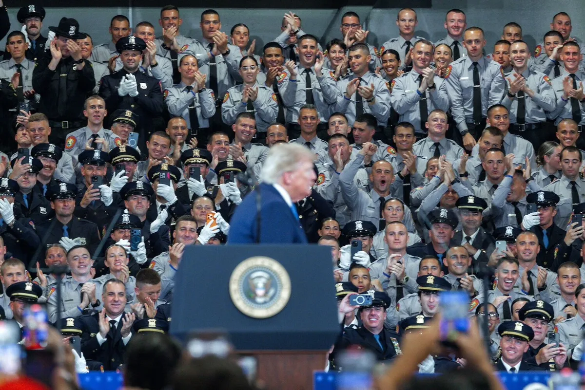 Trump diz que vai anexar Ormuz: primeiro, não consegue; segundo, nem o Irão controla o estreito