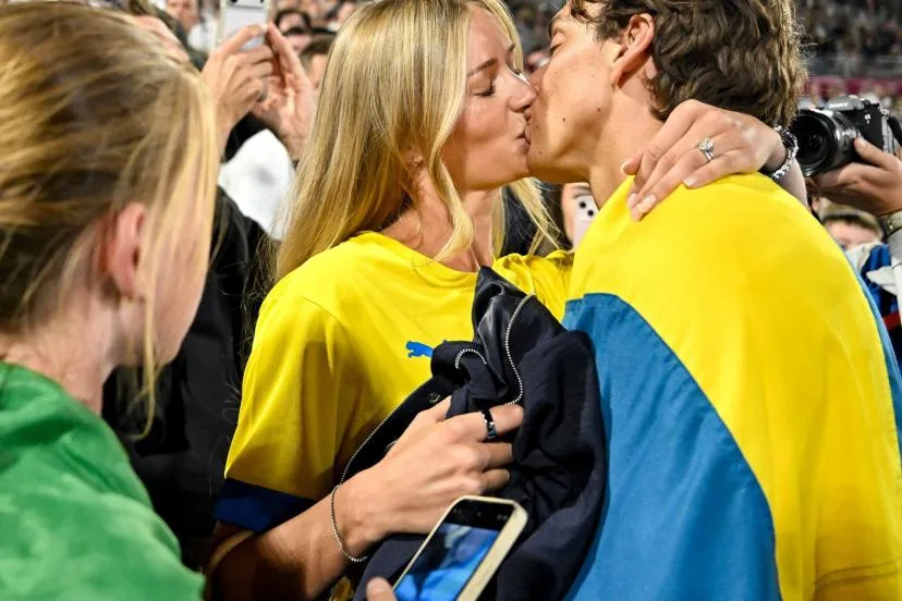 Ses parents, son agent, sa femme et son kiné : Armand Duplantis présente le petit monde qui l'accompagne