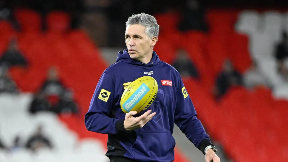 Fremantle coach Justin Longmuir embracing expectations as premiership dream looms large