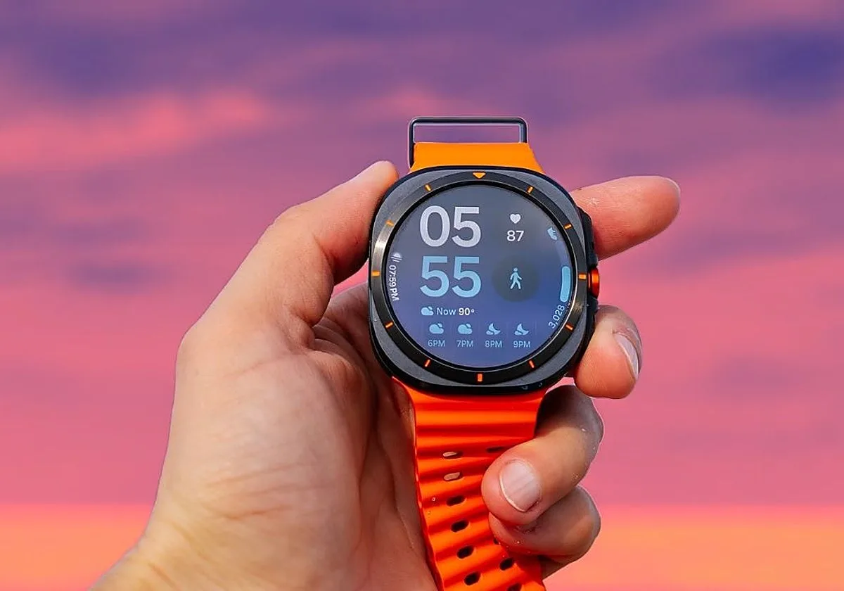 La respuesta de Samsung al Apple Watch Ultra: este tope de gama de titanio por menos de 300 euros