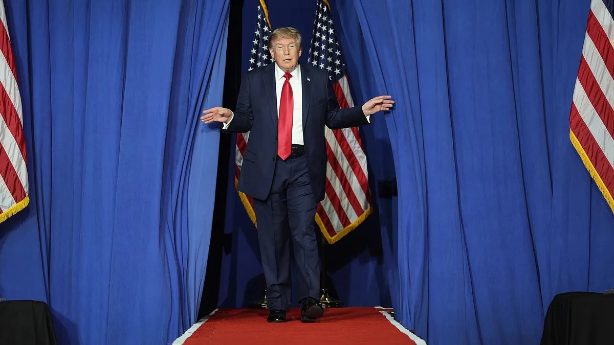 Trump Plans to Buy Midterm Ads About His Own Record