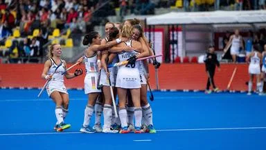 Deutsche Frauen erreichen WM-Zwischenrunde