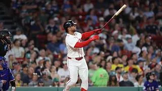 MLB: Willson Contreras vuelve a prender las alarmas tras recibir fuerte pelotazo