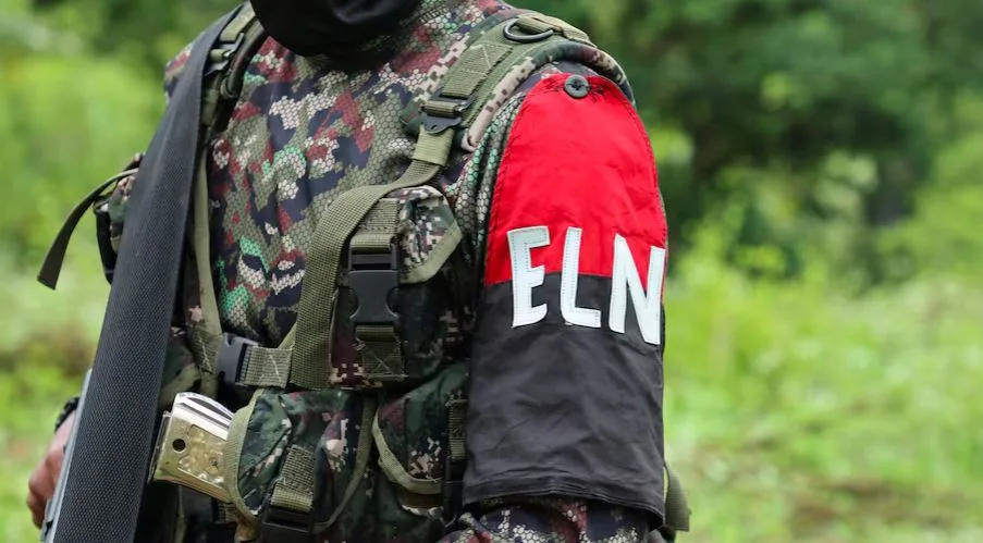 ELN se atribuyó el atentado contra estación policial que dejó un muerto en el noreste colombiano