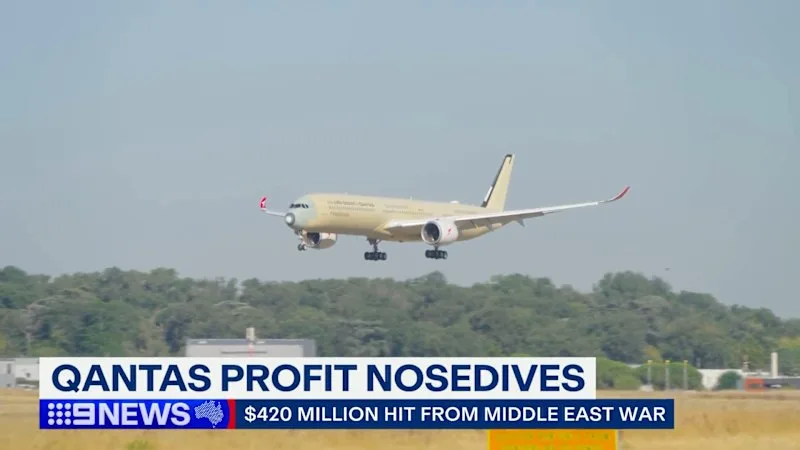 Qantas profits dip following Middle East war