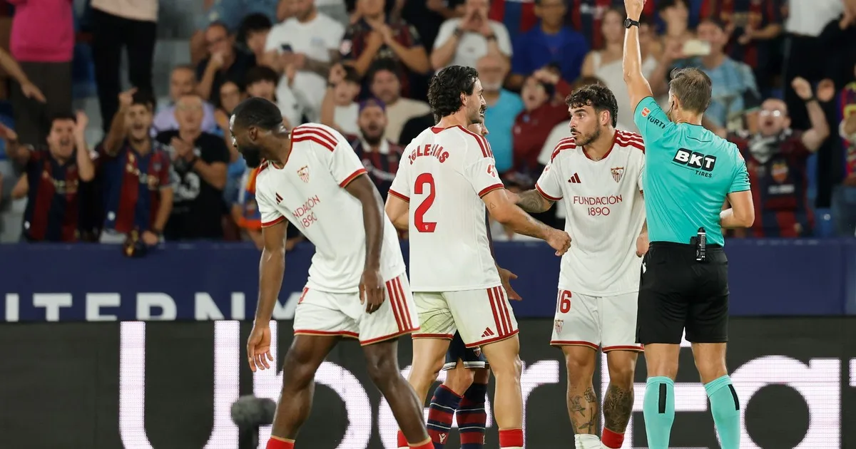 Metió un gol agónico para el 3-2, lo expulsaron por un particular festejo... ¡y se lo empataron a los 100’!