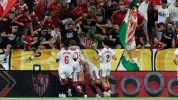 VÍDEO: Sevilha sofre golo anedótico, mas dá a volta ao Rayo com dois penáltis