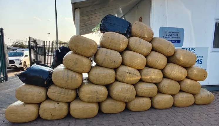 Police seize R1.5m dagga haul, two arrested