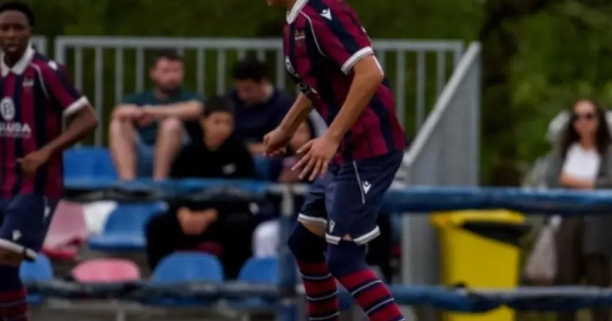 El chico de 14 años que puede batir un récord histórico en la Liga de España