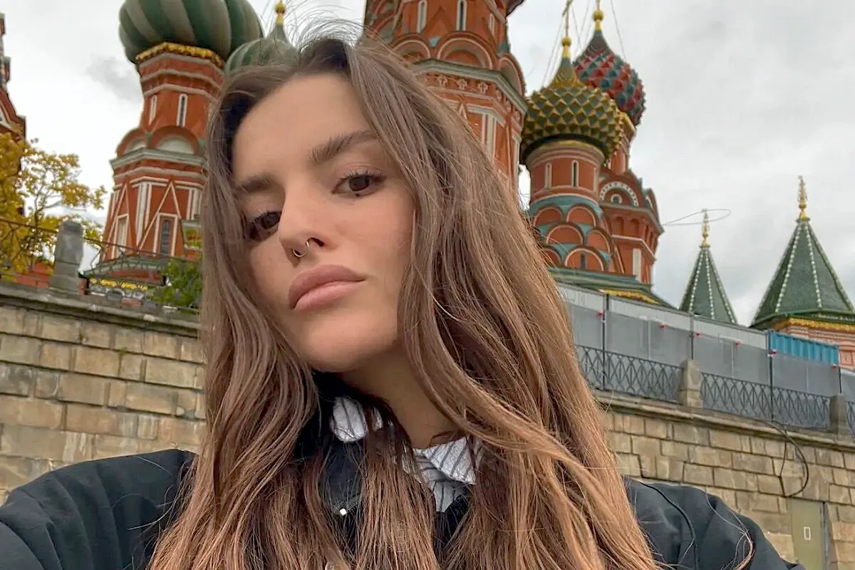 A agente involuntária: como o FSB recrutou uma antiga Pussy Riot