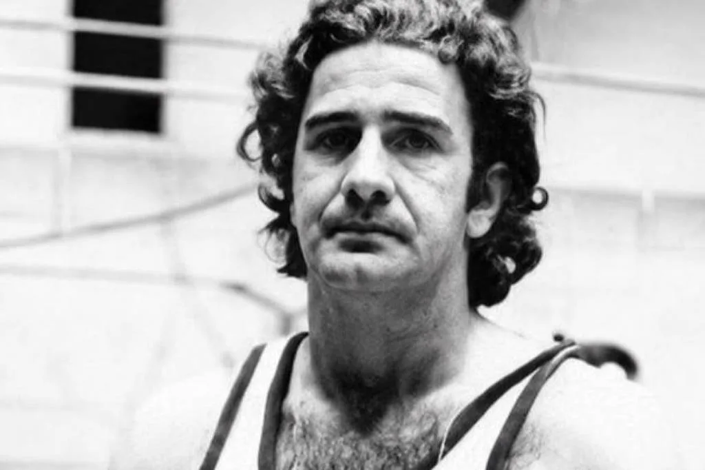 Morre Carlos Massoni, o Mosquito, campeão mundial de basquete, aos 87