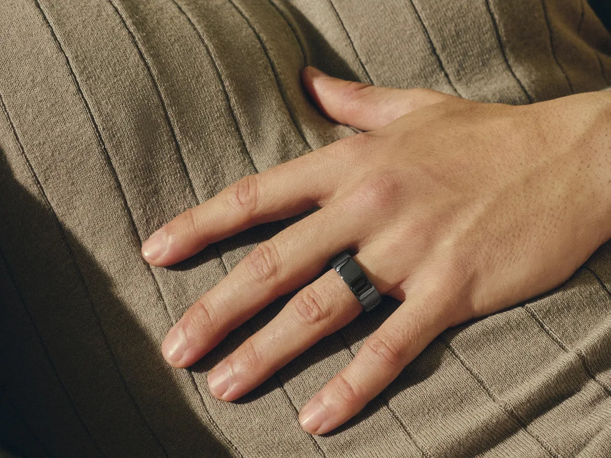 Un anillo inteligente calculará la edad biológica de todos los habitantes de Abu Dabi