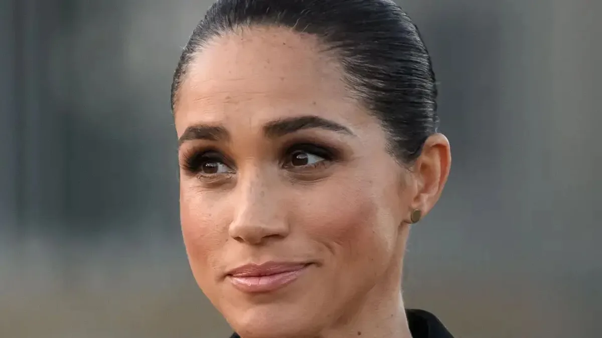 Meghan Markle comparte una nueva foto del príncipe Archie, pelirrojo, rompiendo así su silencio tras su traslado al Reino Unido