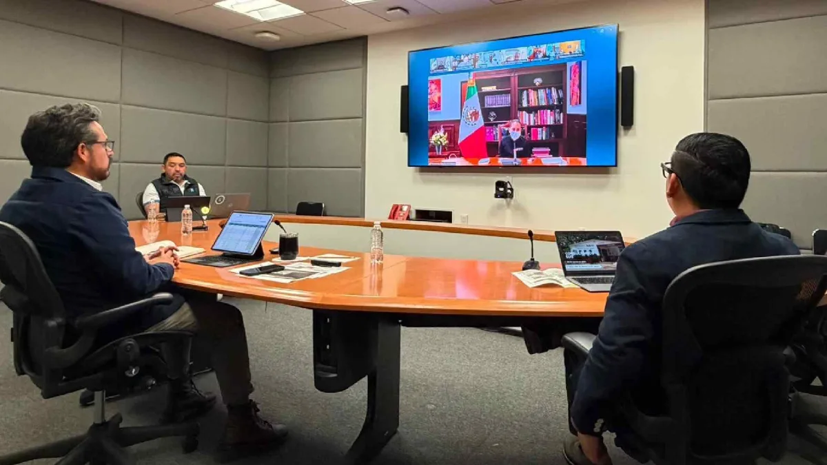 Sheinbaum reaparece en reunión virtual con funcionarios del IMSS a pesar de estar enferma de gripe