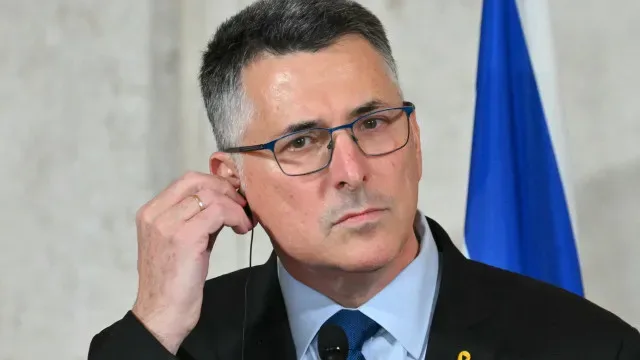Israel critica Reino Unido por se opor a mais colonatos na Cisjordânia