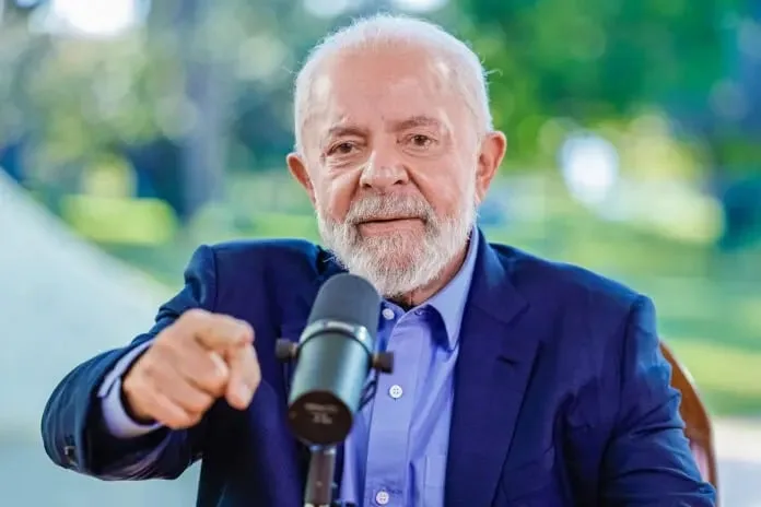 Diretor da Vox explica por que Lula passou Flávio Bolsonaro na sua pesquisa de 2º turno