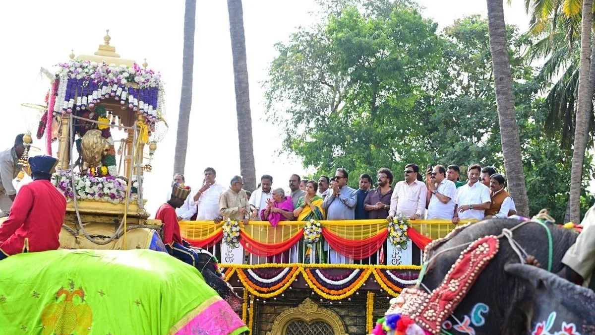 Srirangapatna Dasara begins on a grand note
