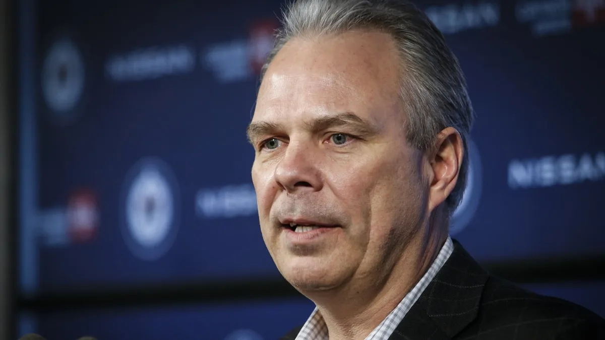 Would it cause ripple effect if Jets traded Hellebuyck for futures only?