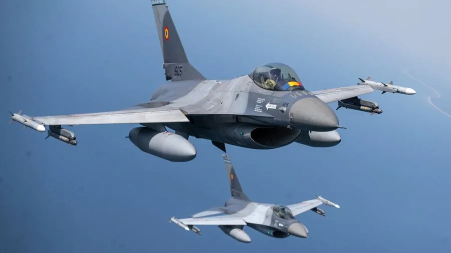 +++ Ukraine-Krieg +++: Rumänische Jets zerstören Drohne vor Gasprojekt im Schwarzen Meer