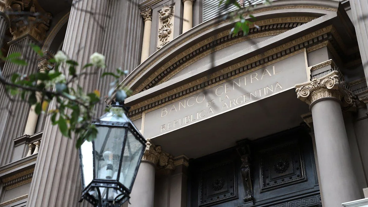 Dólar: el BCRA arrancó octubre con un promedio diario de compras que triplica al de inicio de septiembre
