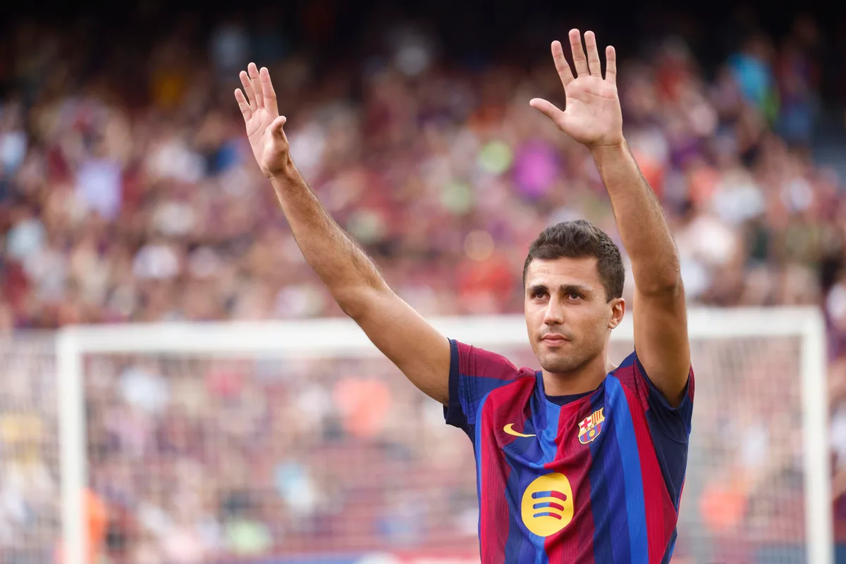 Qué pueden esperar los hinchas del Barcelona tras el fichaje de Rodri