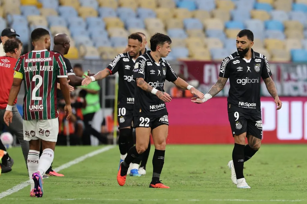 Santos reage no segundo tempo e vira sobre o Fluminense no Maracanã
