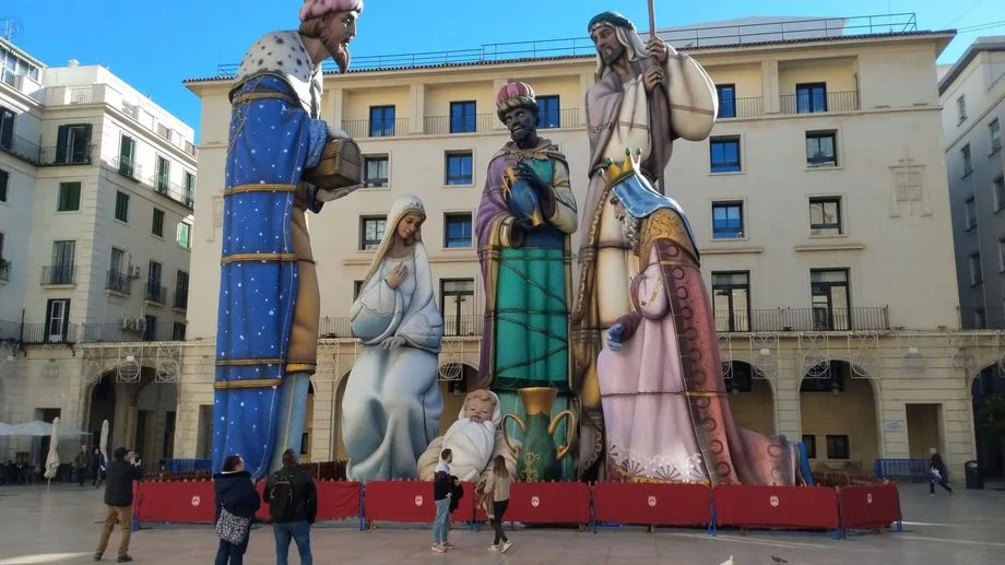 Perpignan veut faire le buzz avec la plus grande crèche de Noël jamais vue en France